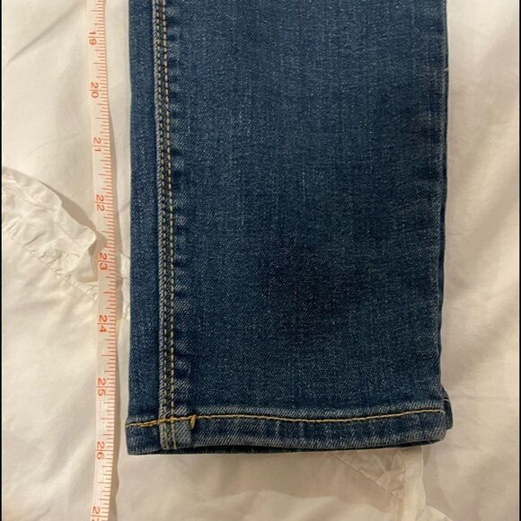 Old Navy NWT Maternity Full Panel Rockstar Super Skinny Ripped Jeans sz 6 short - Picture 8 of 14
